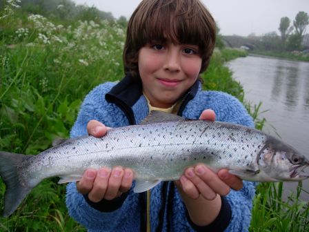 Romain et 1er Seatrout de la saison sur l'Ythan