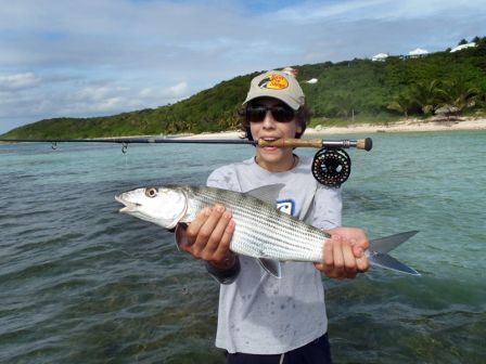 1er Bonefish à  la mouche pour Romain